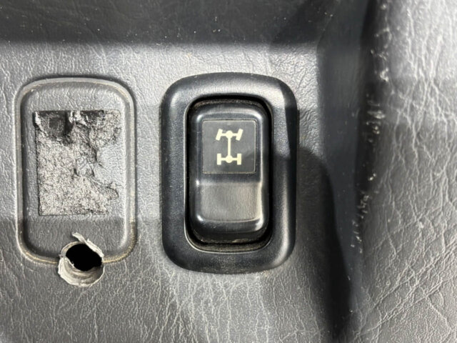 2001 DAIHATSU HIJET TRUCK