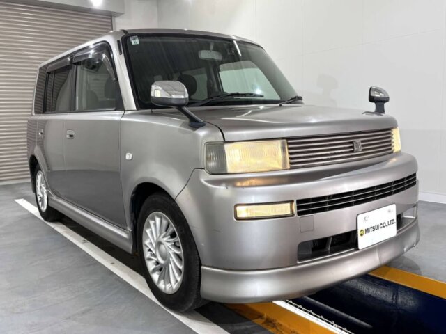 2001 TOYOTA bB
