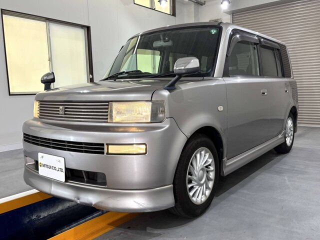 2001 TOYOTA bB