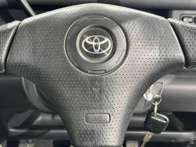 2001 TOYOTA bB