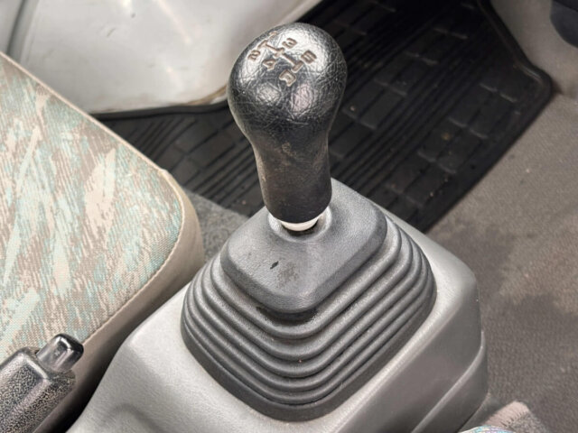 1999 MAZDA SCRUM TRUCK
