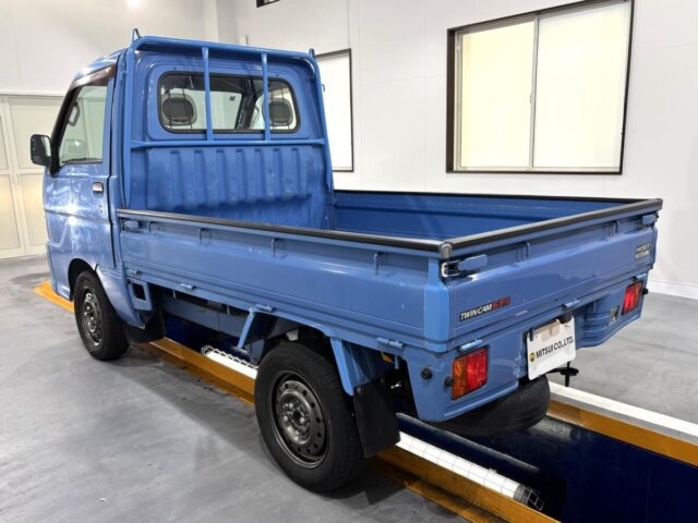 2000 DAIHATSU HIJET TRUCK