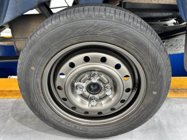 2000 DAIHATSU HIJET TRUCK
