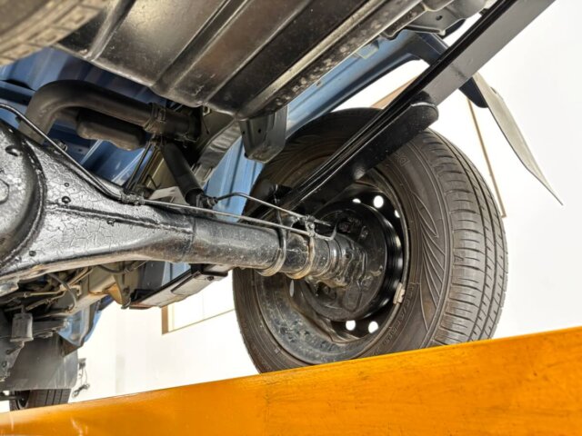 2000 DAIHATSU HIJET TRUCK