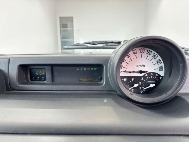 2001 TOYOTA bB