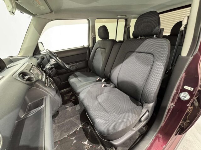 2001 TOYOTA bB