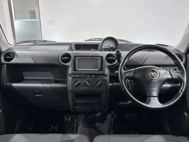 2001 TOYOTA bB