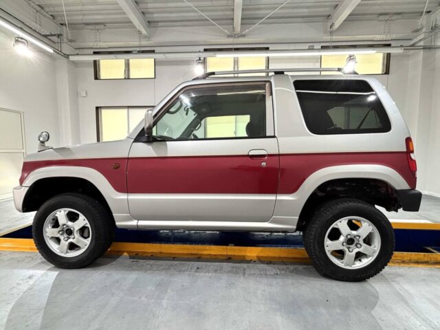 2001 MITSUBISHI PAJERO MINI