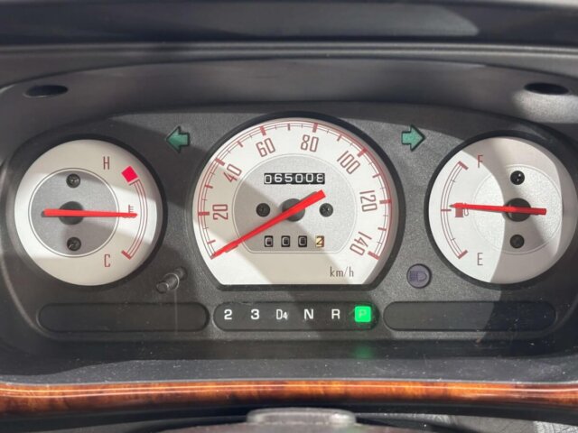 2001 DAIHATSU MIRA GINO