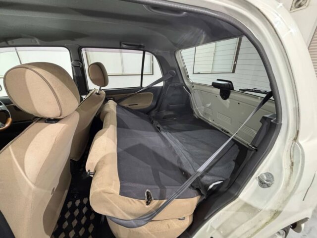 2001 DAIHATSU MIRA GINO