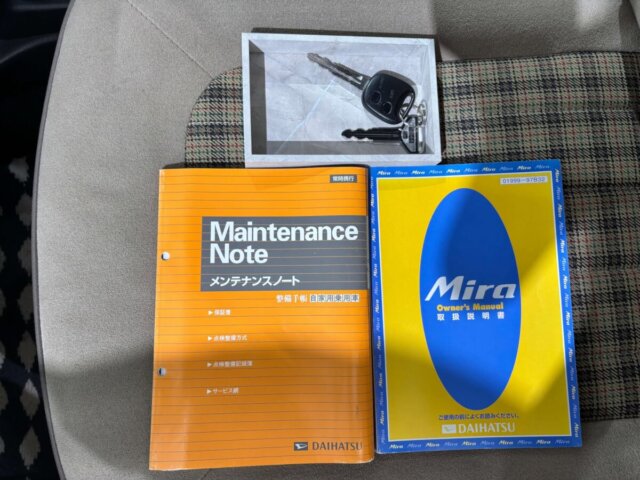 2001 DAIHATSU MIRA GINO