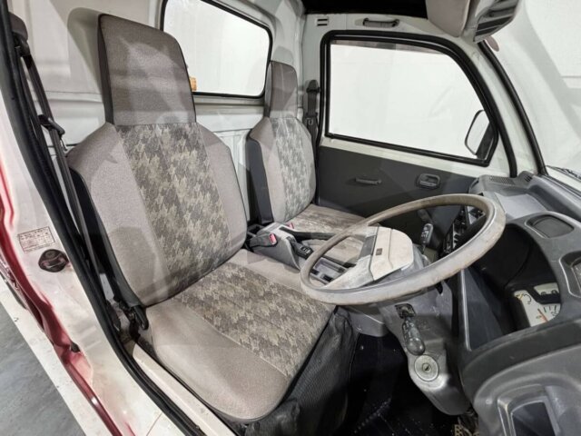 1996 MITSUBISHI MINICAB TRUCK