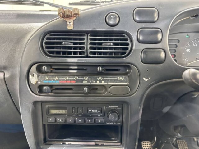 1995 DAIHATSU HIJET DUMP