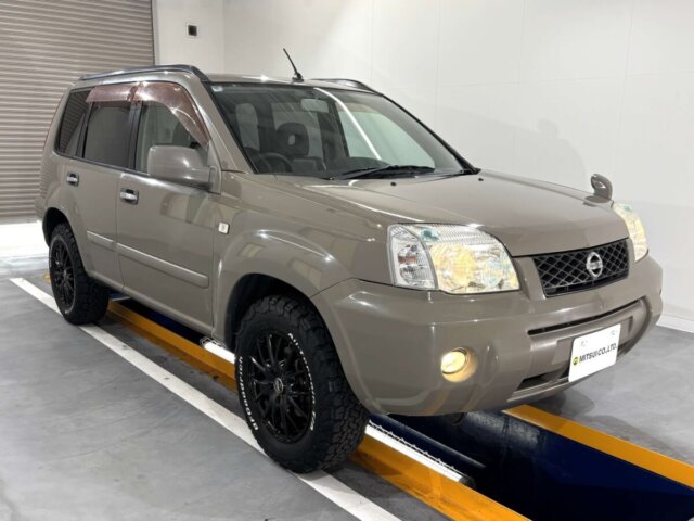2006 NISSAN X-TRAIL