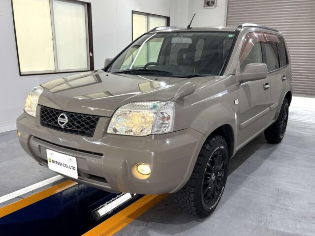 2006 NISSAN X-TRAIL