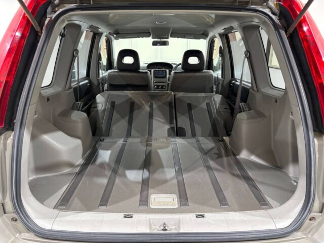 2006 NISSAN X-TRAIL