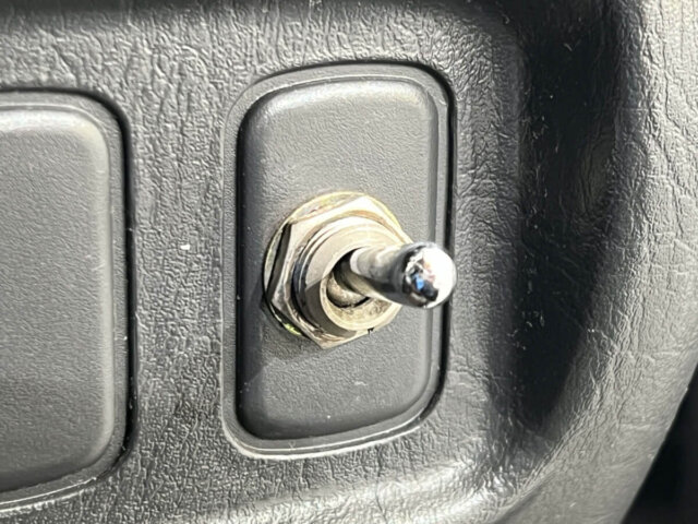 1999 DAIHATSU MIRA GINO