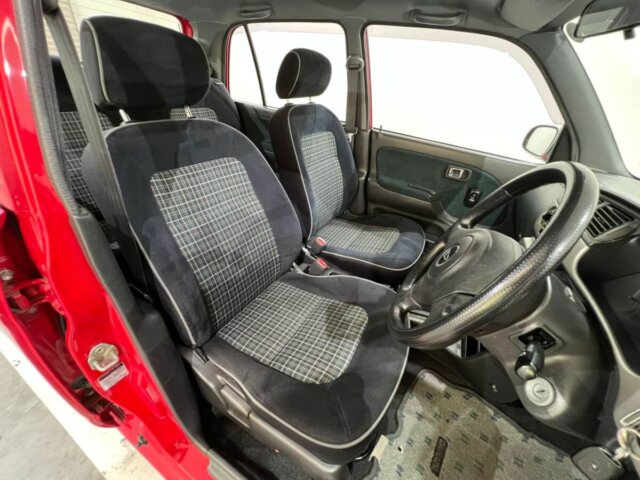 2000 DAIHATSU MIRA GINO