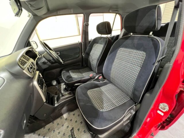 2000 DAIHATSU MIRA GINO