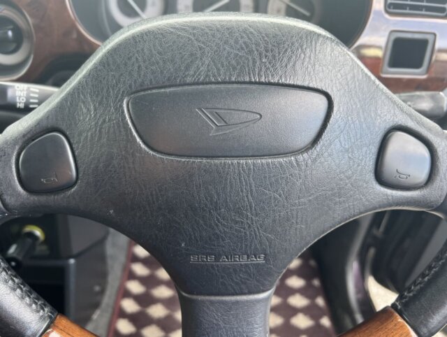 1999 DAIHATSU MIRA GINO
