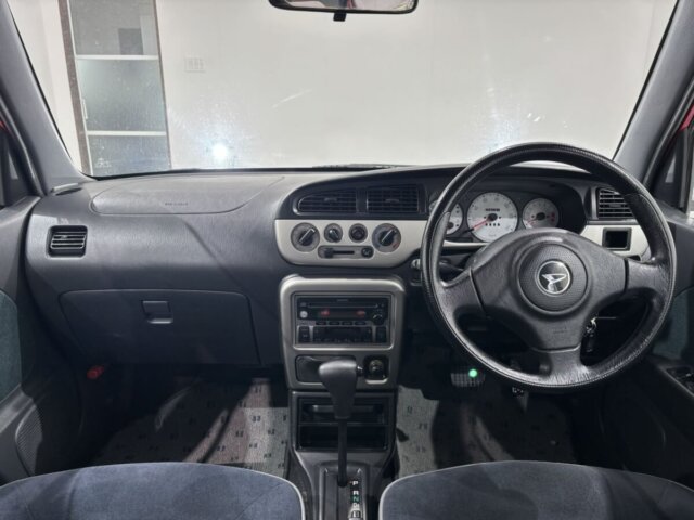 2000 DAIHATSU MIRA GINO
