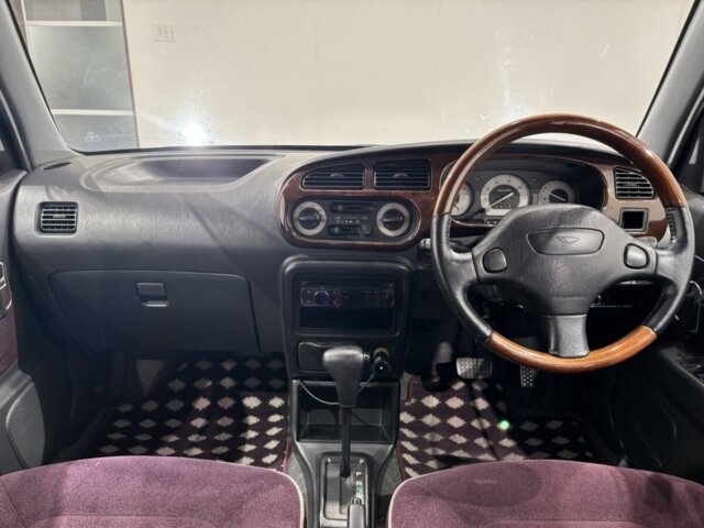 1999 DAIHATSU MIRA GINO
