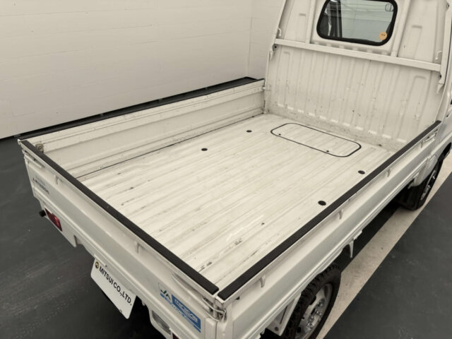 1996 MITSUBISHI MINICAB TRUCK
