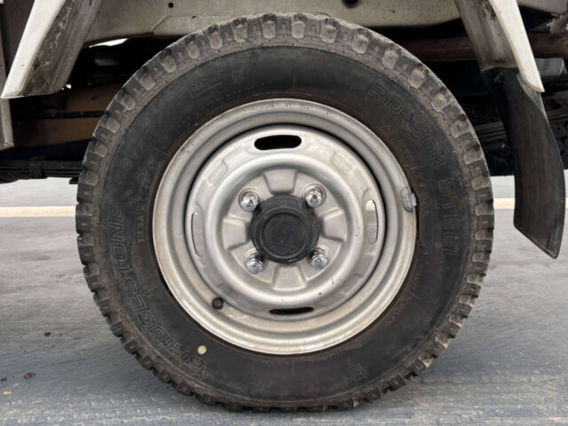 1996 MITSUBISHI MINICAB TRUCK
