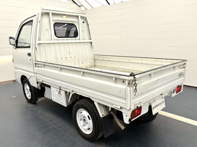 1991 MITSUBISHI MINICAB TRUCK