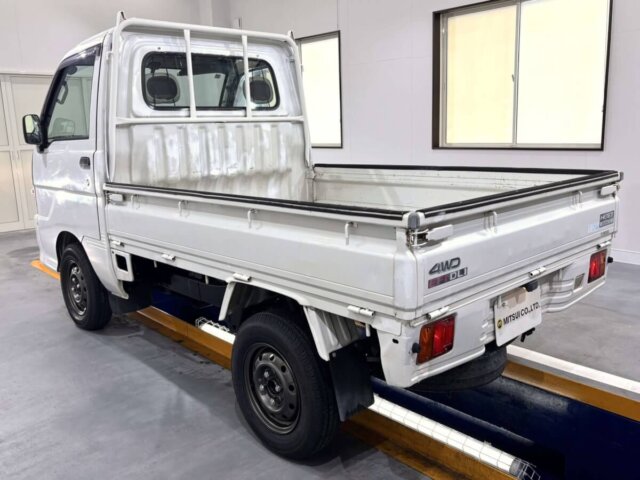 2000 DAIHATSU HIJET TRUCK