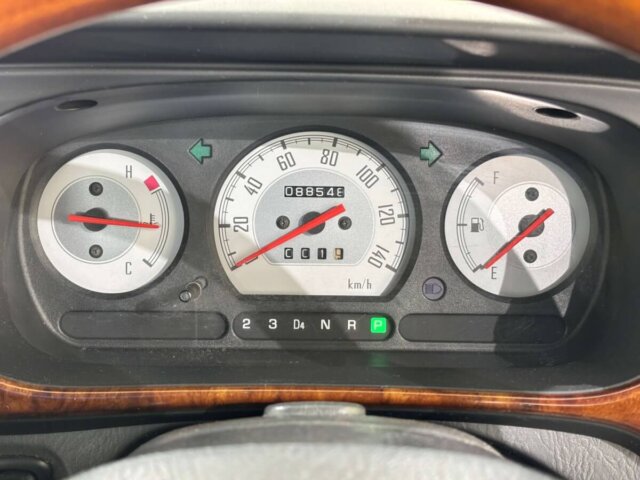 2001 DAIHATSU MIRA GINO