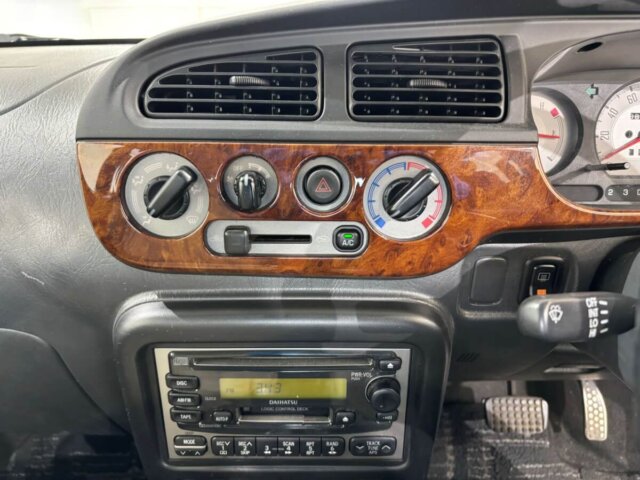 2001 DAIHATSU MIRA GINO